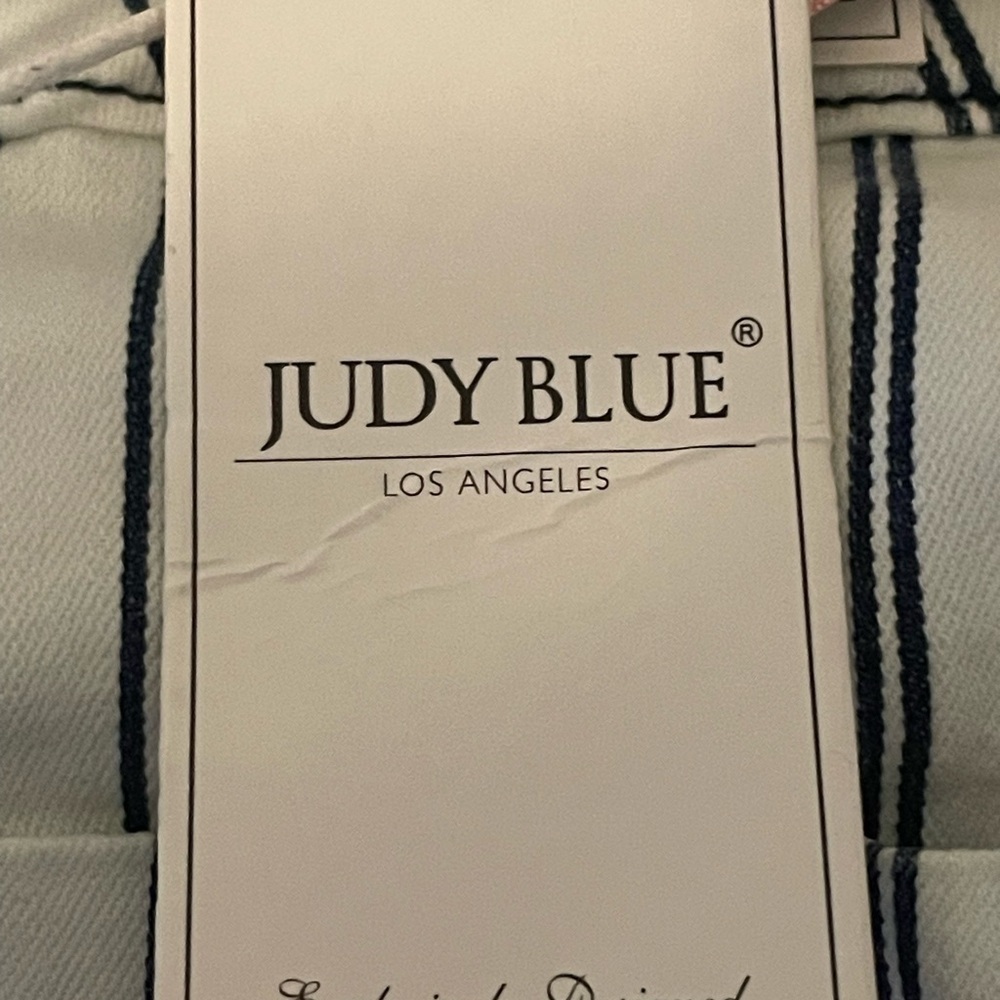 Judy Blue Navy White Striped High Waist Denim Short Rose Gold Buttons Size 1X - Picture 12 of 16